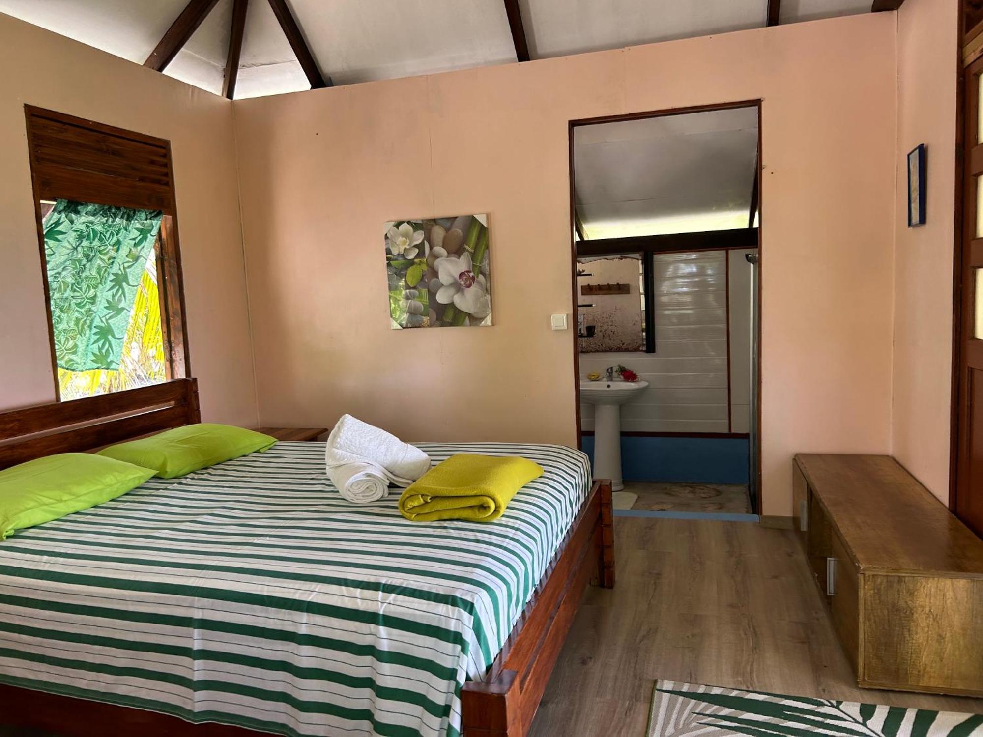 Rangiroa Bliss Hotell Tiputa Exteriör bild