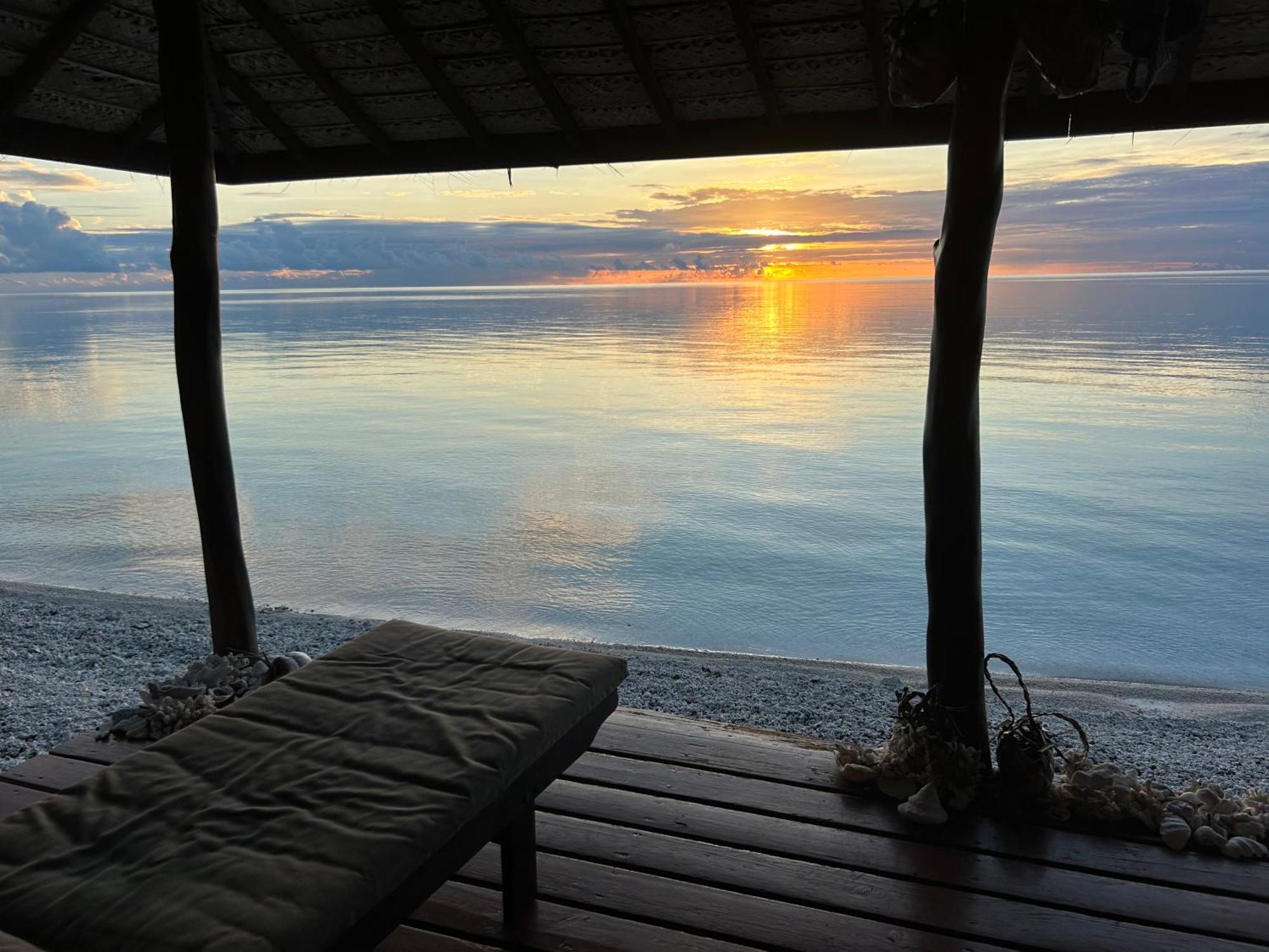 Rangiroa Bliss Hotell Tiputa Exteriör bild