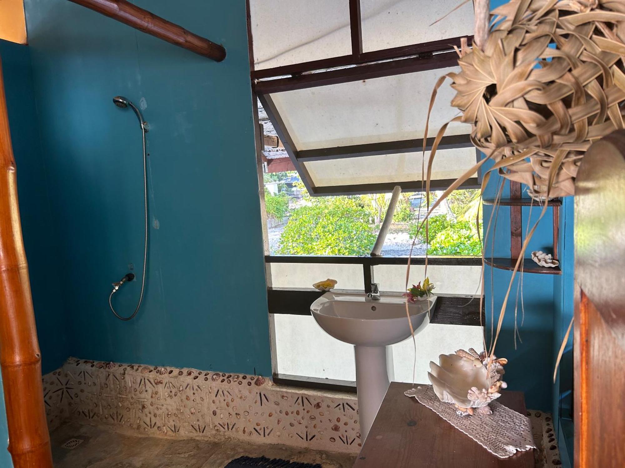 Rangiroa Bliss Hotell Tiputa Exteriör bild