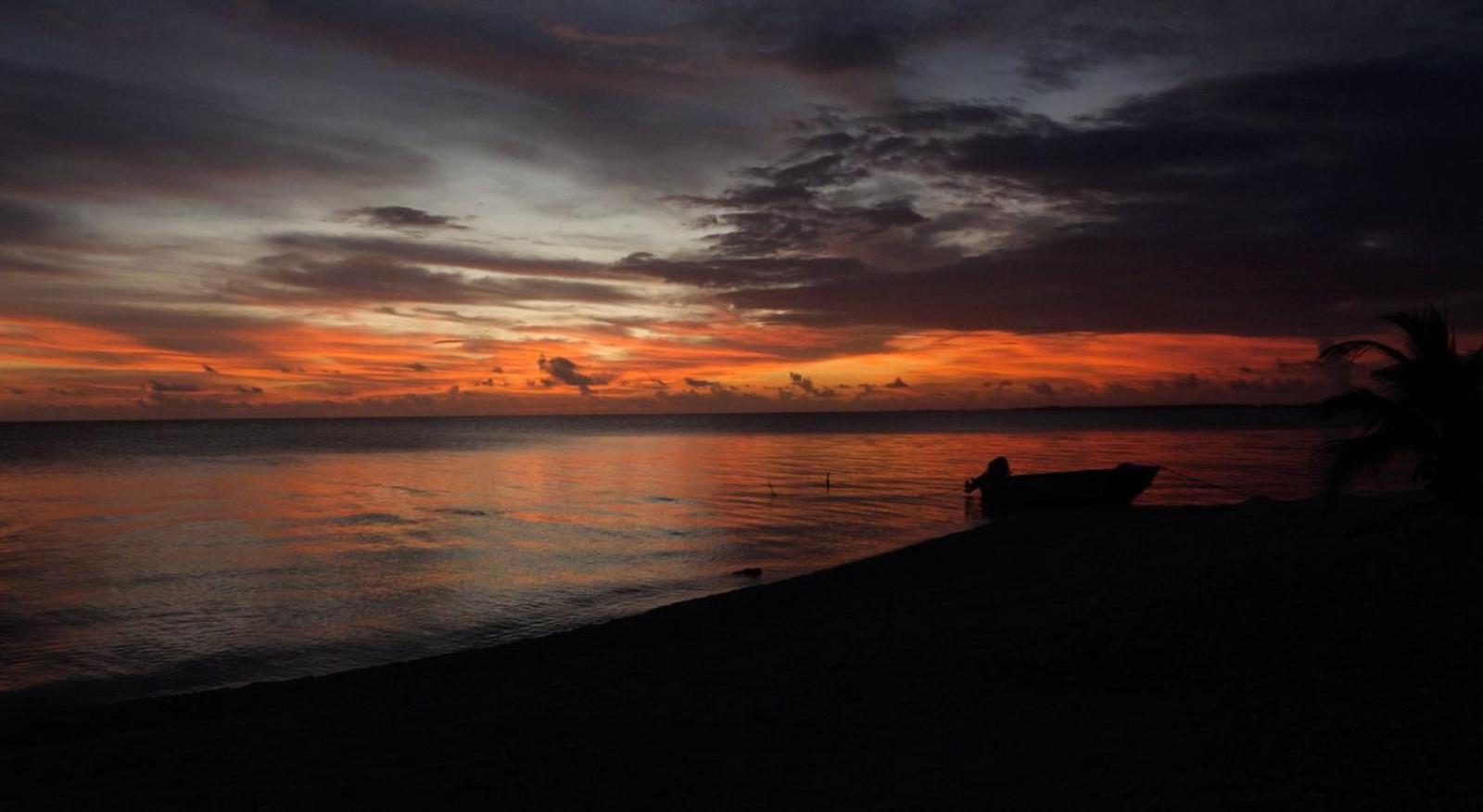 Rangiroa Bliss Hotell Tiputa Exteriör bild