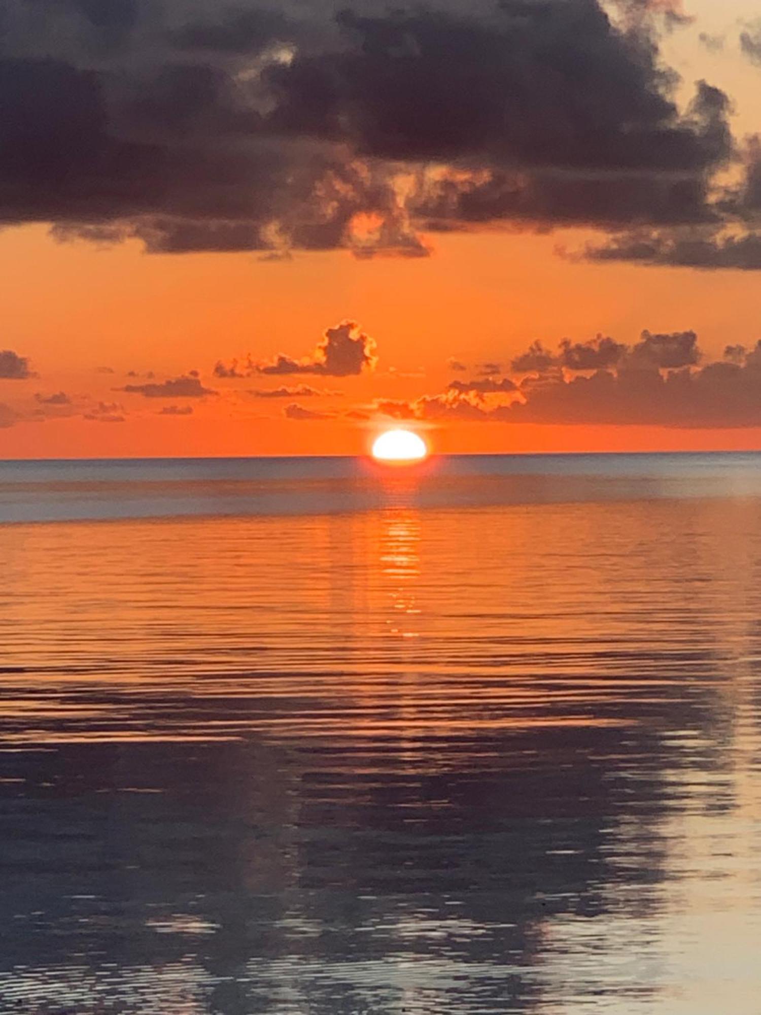 Rangiroa Bliss Hotell Tiputa Exteriör bild